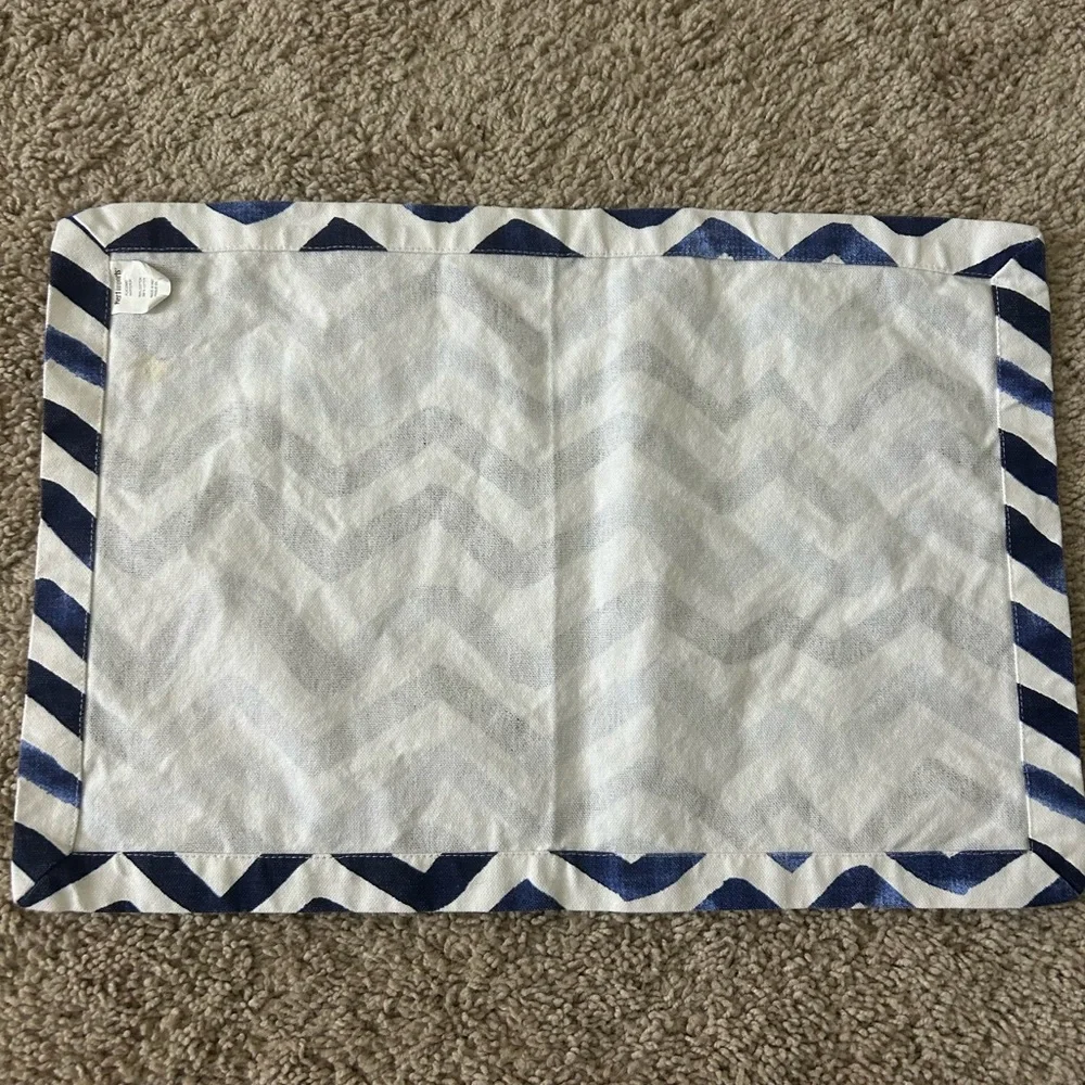 4pc Pier 1 Placemats Blue Watercolor Chevron